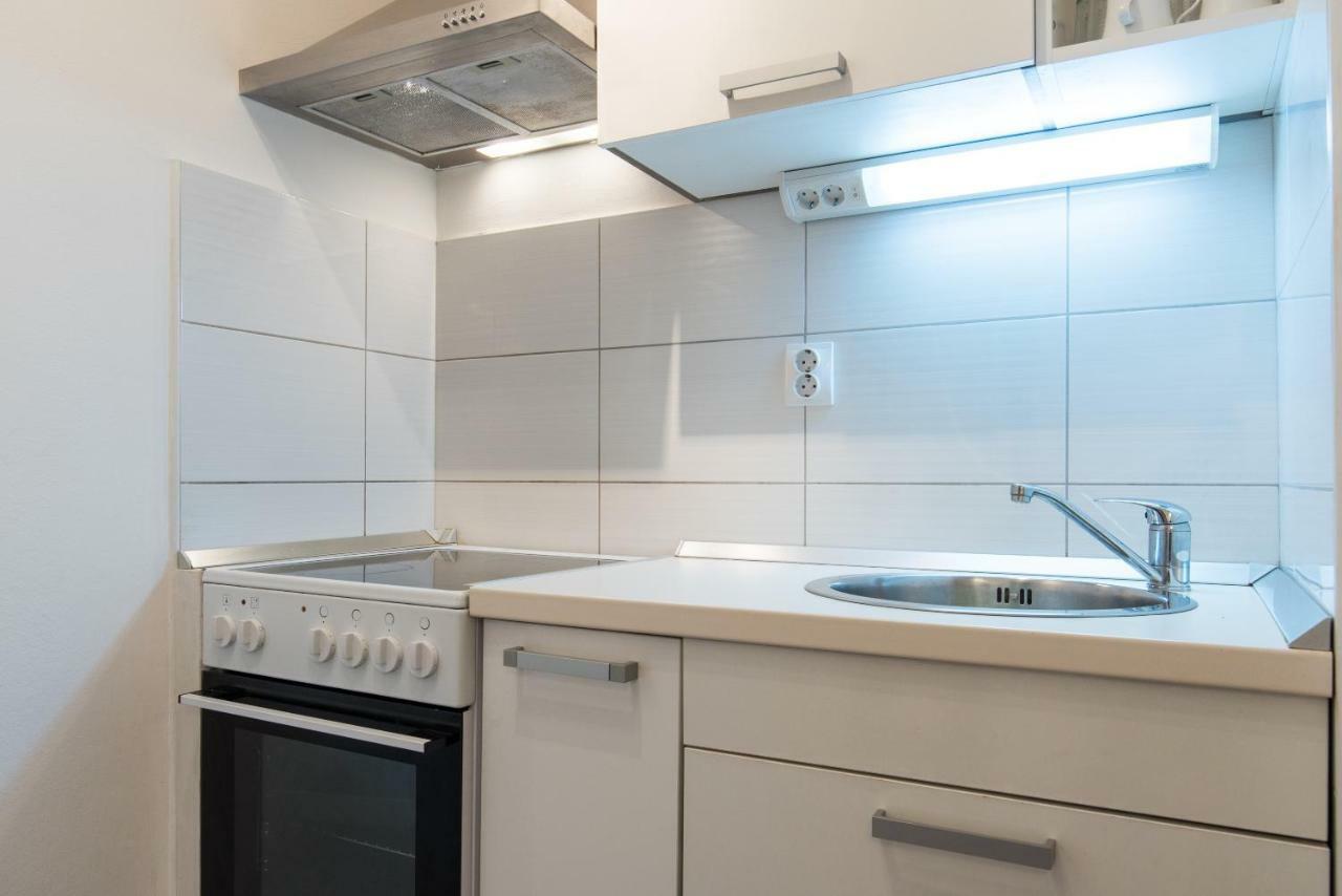 Apartments Nana Podstrana Luaran gambar
