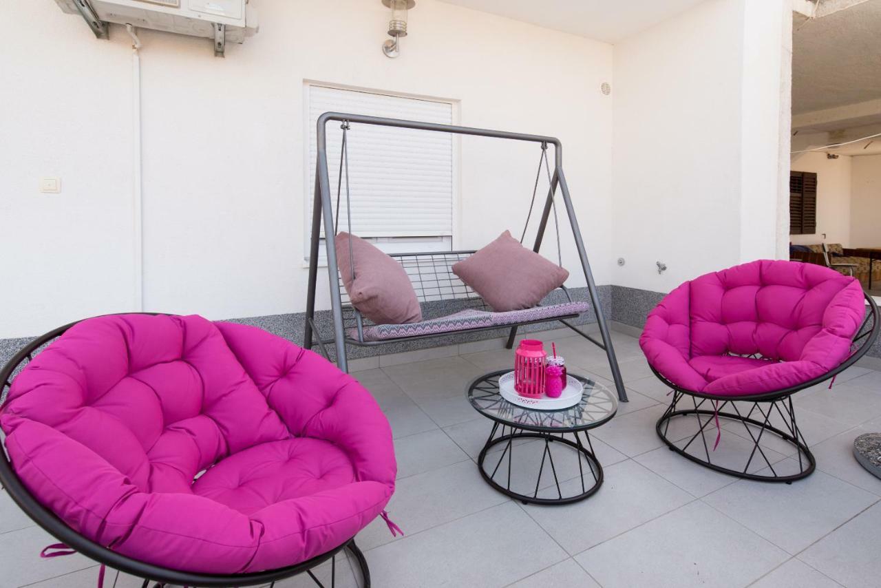 Apartments Nana Podstrana Luaran gambar