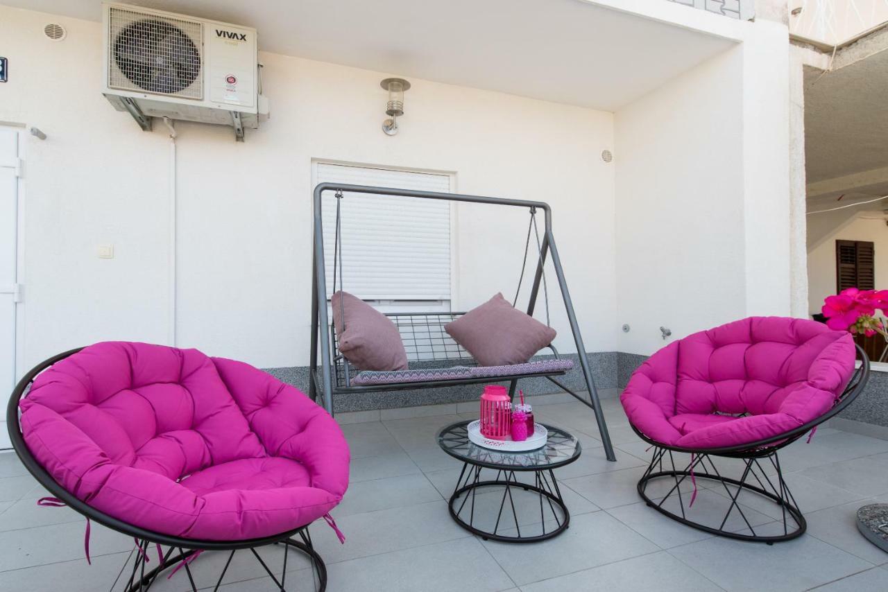 Apartments Nana Podstrana Luaran gambar